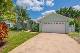 344 Concha Dr, Sebastian, FL 32958 - Photo 1