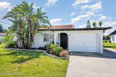 121 Del Flora, Indialantic, FL 32903 - Photo 1