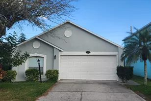 2165 Redwood Cir, Palm Bay, FL 32905 - Photo 1