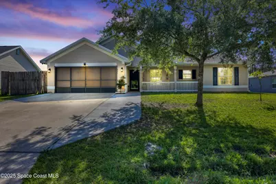 731 Daniels Avenue SW, Palm Bay, FL 32908 - Photo 1
