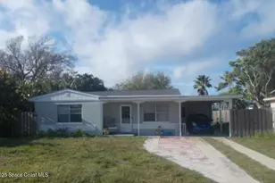 900 Wisteria Dr, Melbourne, FL 32901 - Photo 1