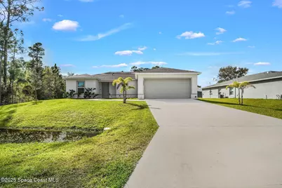 3262 Warsaw Avenue SE, Palm Bay, FL 32909 - Photo 1