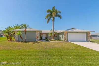 384 Pepper Street NE, Palm Bay, FL 32907 - Photo 1