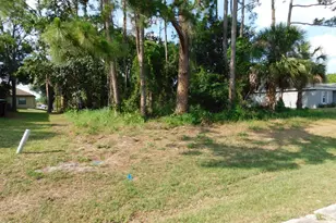 1055 Pace Dr NW, Palm Bay, FL 32907 - Photo 1