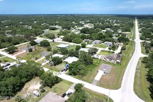 8326 102nd Ave, Vero Beach, FL 32967 - Photo 1