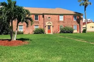 155 E Colonial Ct, Indian Harbour Beach, FL 32937 - Photo 1