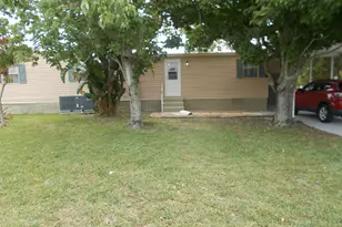 485 Egret Circle E, Barefoot Bay, FL 32976 - Photo 1