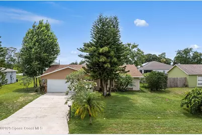 790 Alfonso Avenue SE, Palm Bay, FL 32909 - Photo 1