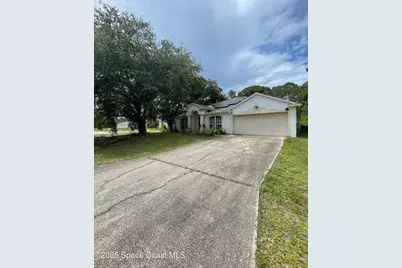 561 Plumbago Road NW, Palm Bay, FL 32907 - Photo 1