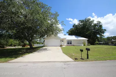 1649 Salazar Street SE, Palm Bay, FL 32909 - Photo 1