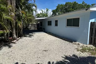 302 Fifth Ave, Melbourne Beach, FL 32951 - Photo 1