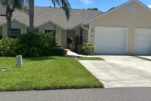 537 6th St, Vero Beach, FL 32962 - Photo 1