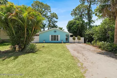 1256 16th Avenue SW, Vero Beach, FL 32962 - Photo 1