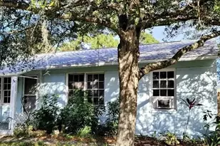 808 Sunset Dr, Melbourne, FL 32935 - Photo 1