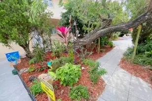 211 Circle Dr, Cape Canaveral, FL 32920 - Photo 1