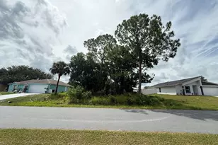 1060 Tetzel St SE, Palm Bay, FL 32909 - Photo 1