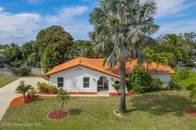 300 S Palm Avenue, Melbourne Beach, FL 32951 - Photo 1