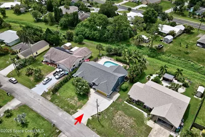 115 Larchmont Terrace, Sebastian, FL 32958 - Photo 1