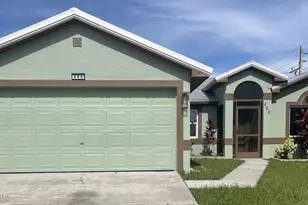 499 Alesio Ave SE, Palm Bay, FL 32909 - Photo 1