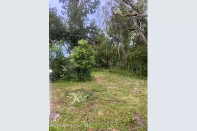 1723 Avenue B, Ormond Beach, FL 32174 - Photo 1