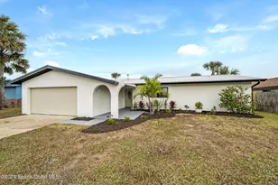 1730 E Riviera Dr, Merritt Island, FL 32952 - Photo 1