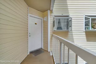 1801 Island Club Dr, Melbourne, FL 32903 - Photo 1