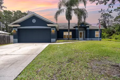 533 Holmes Avenue NW, Palm Bay, FL 32907 - Photo 1