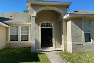 572 Geiger Ct NW, Palm Bay, FL 32907 - Photo 1