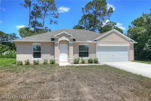 8266 104th Ave, Vero Beach, FL 32967 - Photo 1