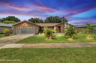 178 Cinnamon Lake Cir, Melbourne, FL 32901 - Photo 1