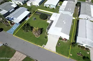 338 Macadamia Dr, Barefoot Bay, FL 32976 - Photo 1