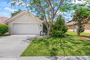 366 Carmel Dr, Melbourne, FL 32940 - Photo 1