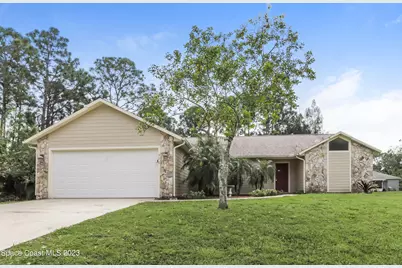 370 Dandurand Street SW, Palm Bay, FL 32908 - Photo 1