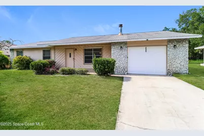 231 Bougainvillea Street NW, Palm Bay, FL 32907 - Photo 1