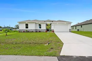 231 Sarah Rd SW, Palm Bay, FL 32908 - Photo 1