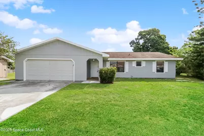 901 SE Odonnell Lane, Port Saint Lucie, FL 34983 - Photo 1