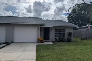 152 E Towne Pl, Titusville, FL 32796 - Photo 1