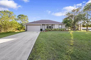 1286 Sandusky St SE, Palm Bay, FL 32909 - Photo 1