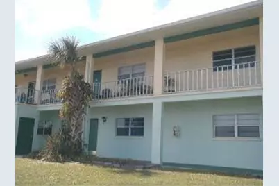 2221 N Pineapple Avenue #10, Melbourne, FL 32935 - Photo 1