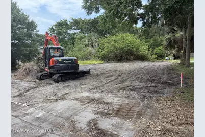 2609 Pond Street, Melbourne, FL 32901 - Photo 1