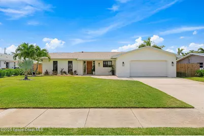 329 Franklyn Avenue, Indialantic, FL 32903 - Photo 1