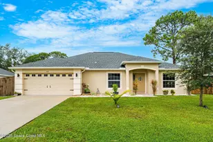 565 Rembrandt St SE, Palm Bay, FL 32909 - Photo 1
