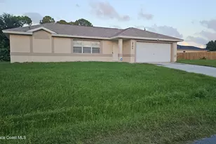 2701 Planet Ave SE, Palm Bay, FL 32909 - Photo 1