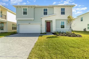 699 Veridian Cir NW, Palm Bay, FL 32907 - Photo 1