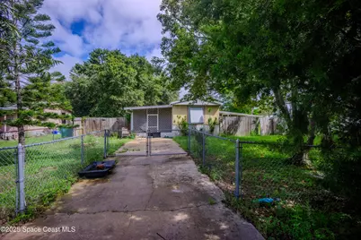 557 Nicklaus Circle, Cocoa, FL 32927 - Photo 1