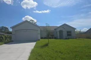 984 Lyons Cir NW, Palm Bay, FL 32907 - Photo 1