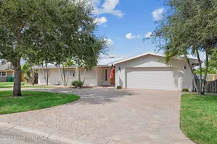 318 Banyan Way, Melbourne Beach, FL 32951 - Photo 1