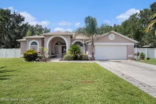 3817 Redwood Dr, Land O Lakes, FL 34637 - Photo 1