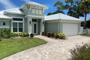 2345 Pineapple Ave, Melbourne, FL 32935 - Photo 1