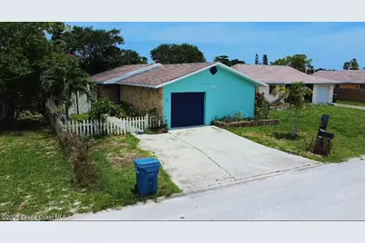 70 N Lee Court N, Merritt Island, FL 32952 - Photo 1